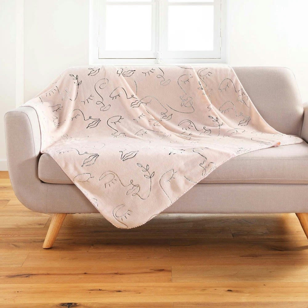 ARTY LINE - Plaid métallisé rose argent 125x150cm
