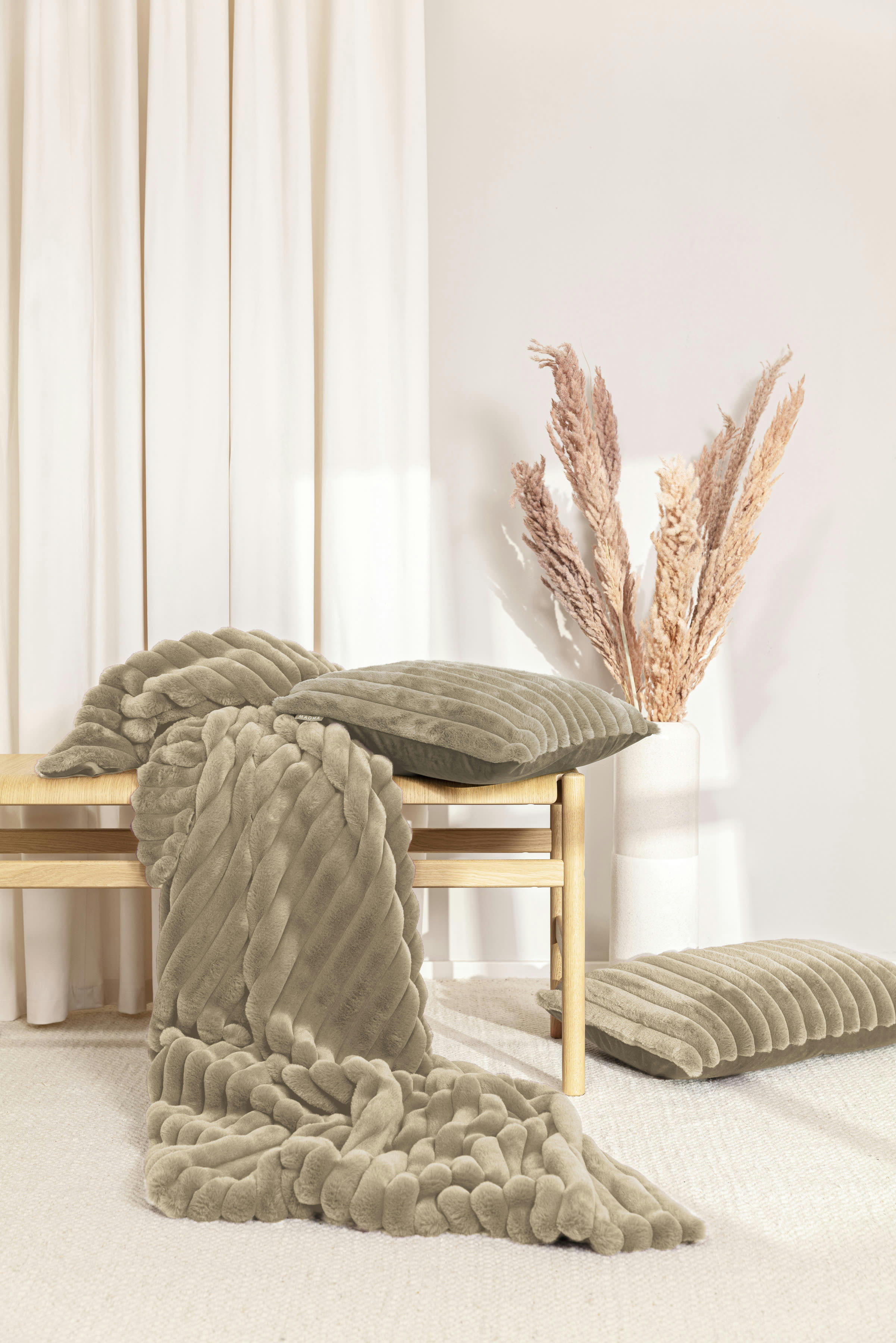 RAYA - Plaid velours cotelé moelleux imitation fourrure beige - 140x200