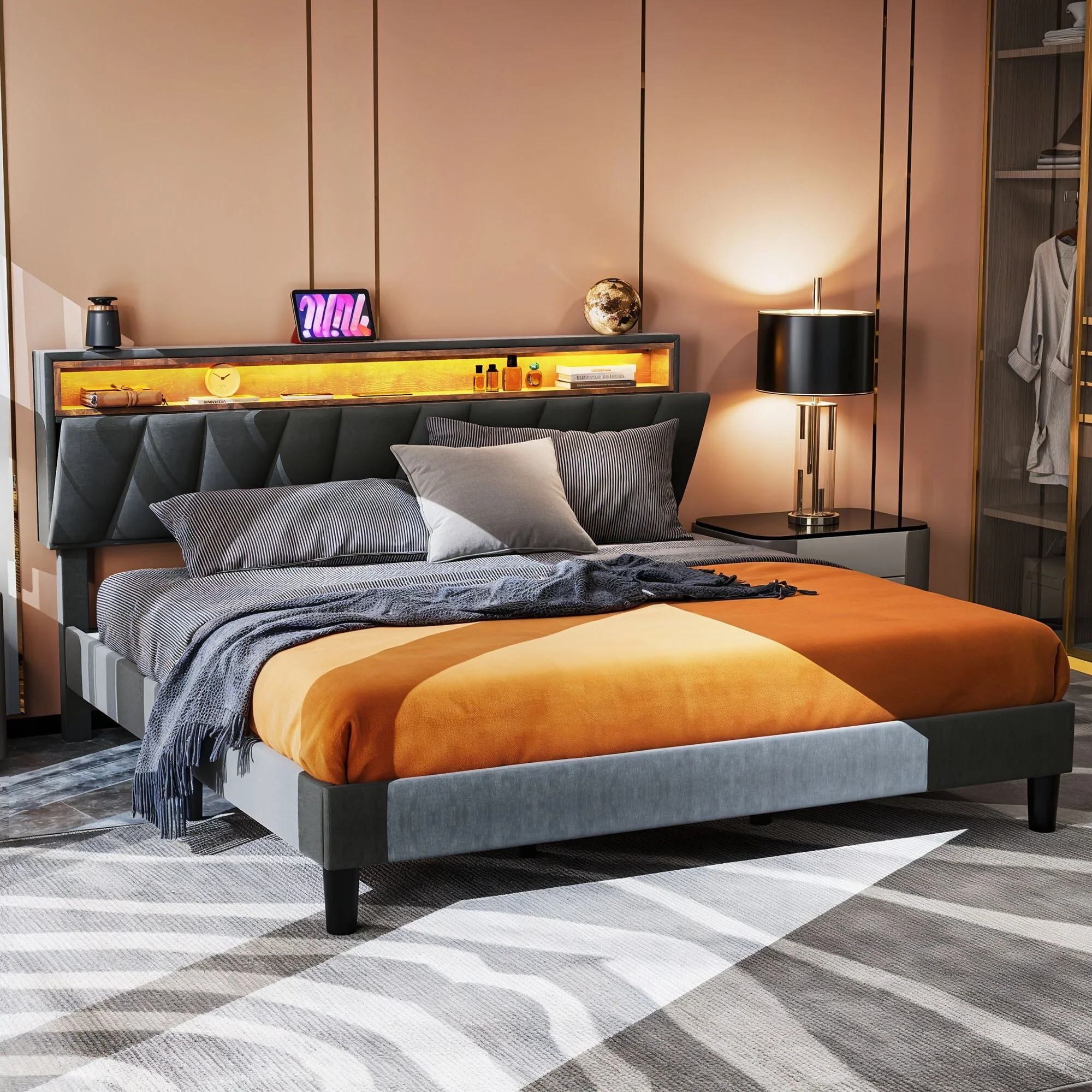 Modern Queen Upholstered Storage Bed With USB Power pad