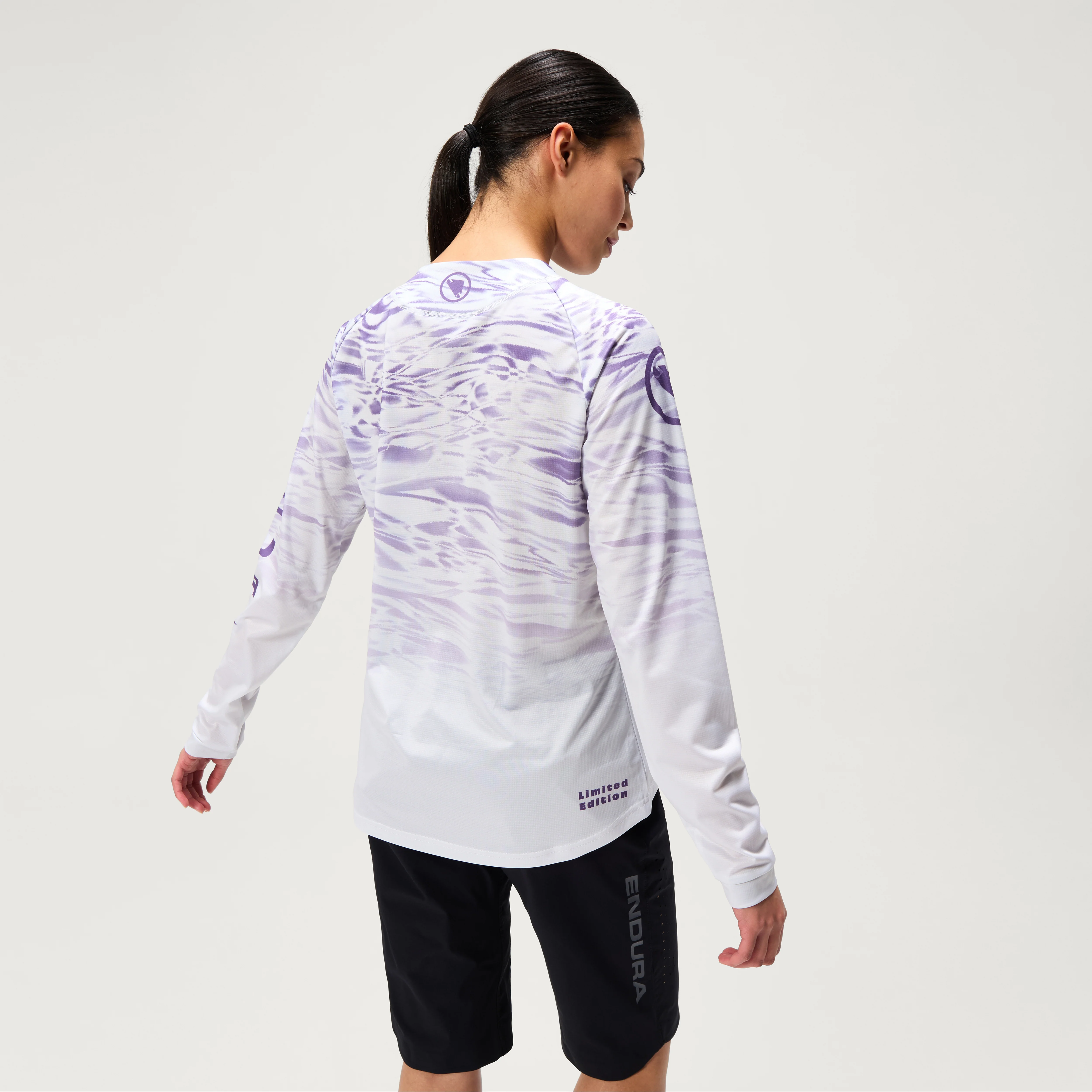 Women's Ltd Marble Print L/S Tee - Heather