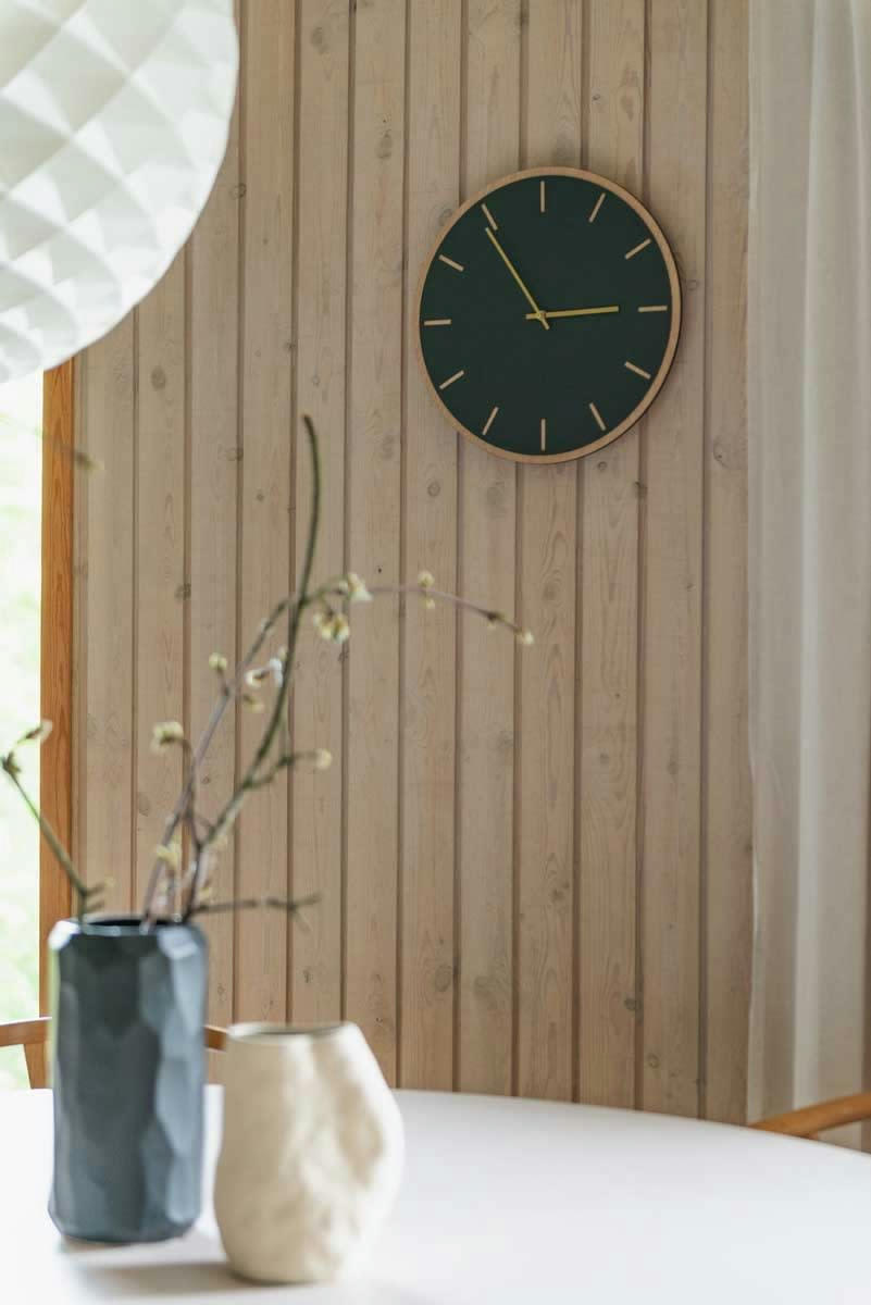 - Horloge murale en linoléum gris D28cm