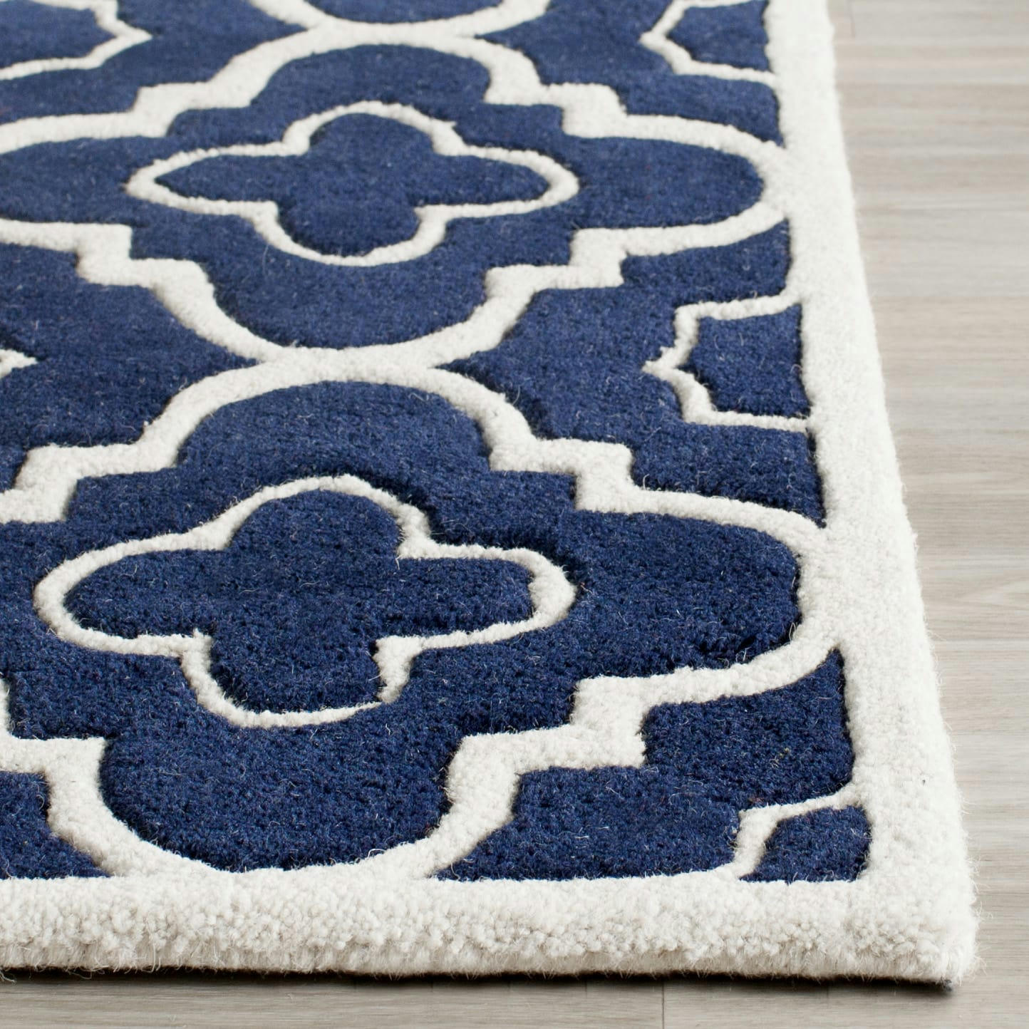CHATHAM - Tapis de salon interieur en bleu fonce & ivoire, 152 x 244 cm
