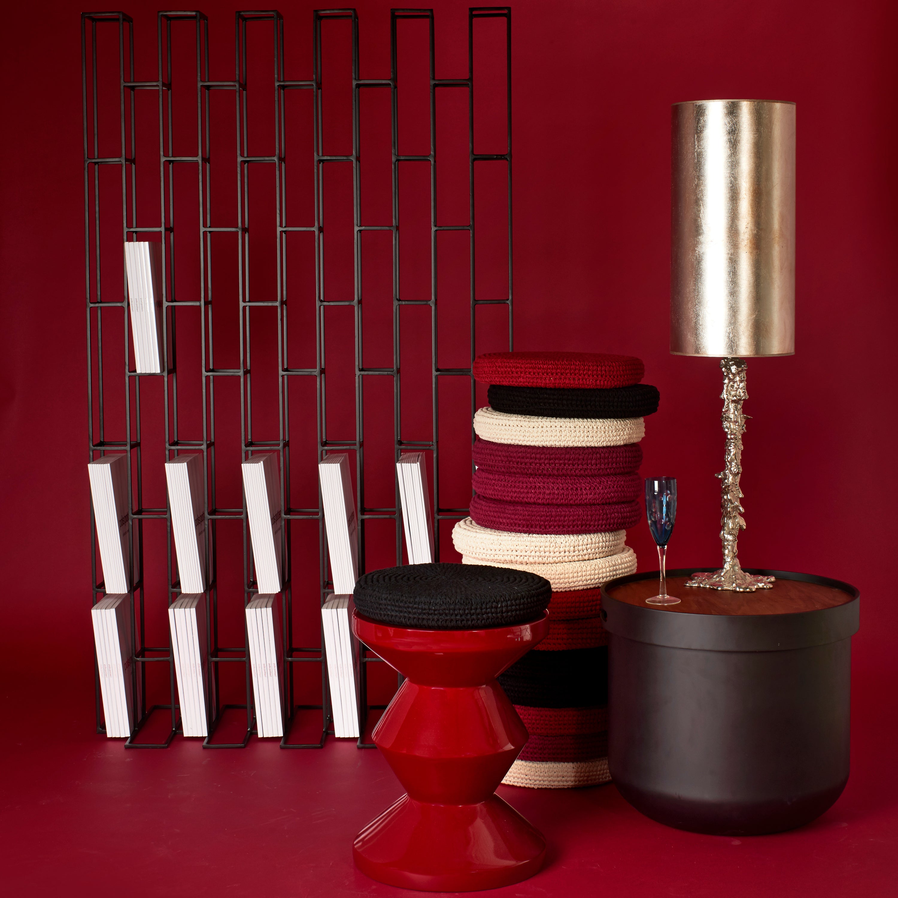 POLSPOTTEN Zig Zag Bijzettafel - Robijnrood