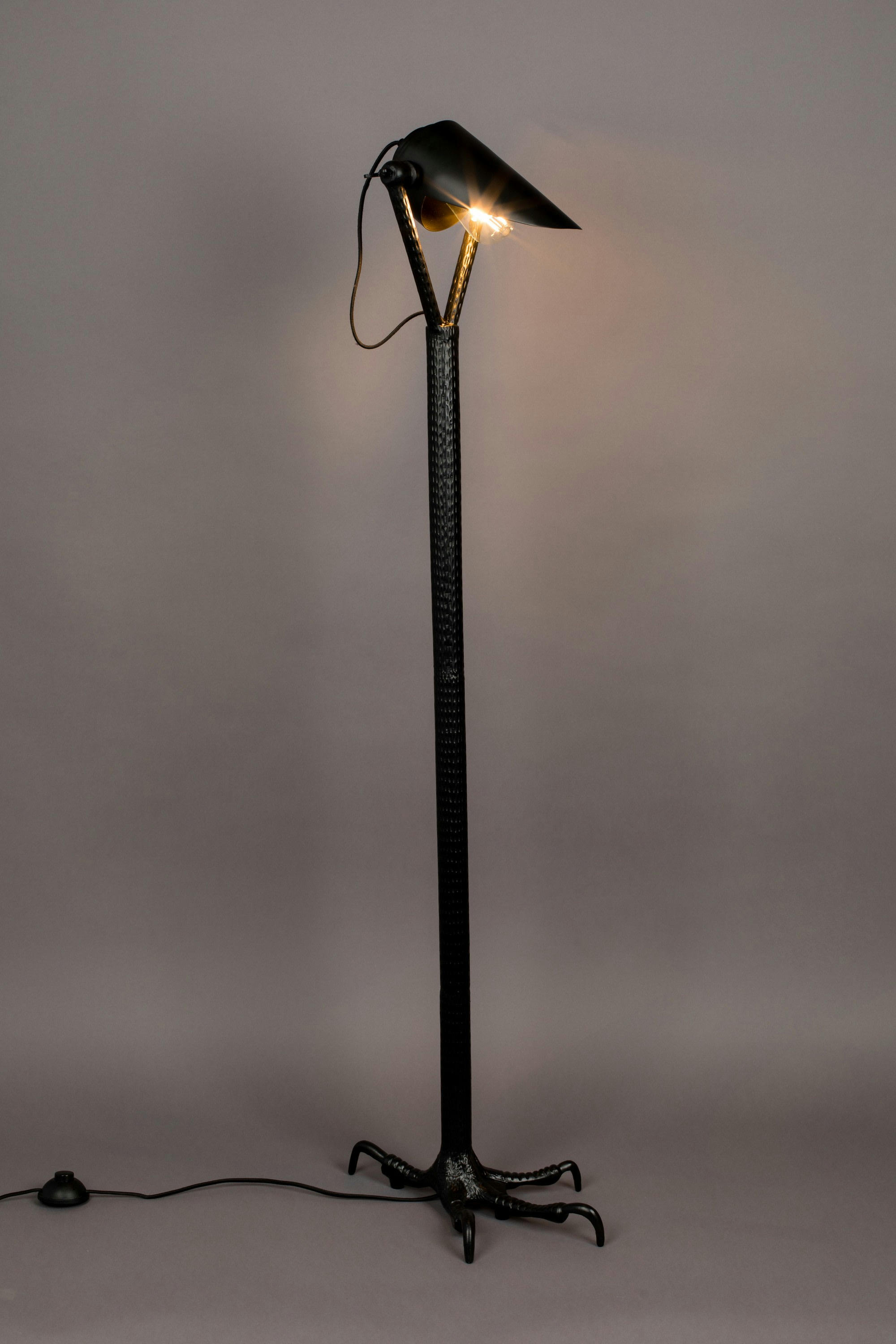 BUCKLEHEAD - Lampadaire en métal noir