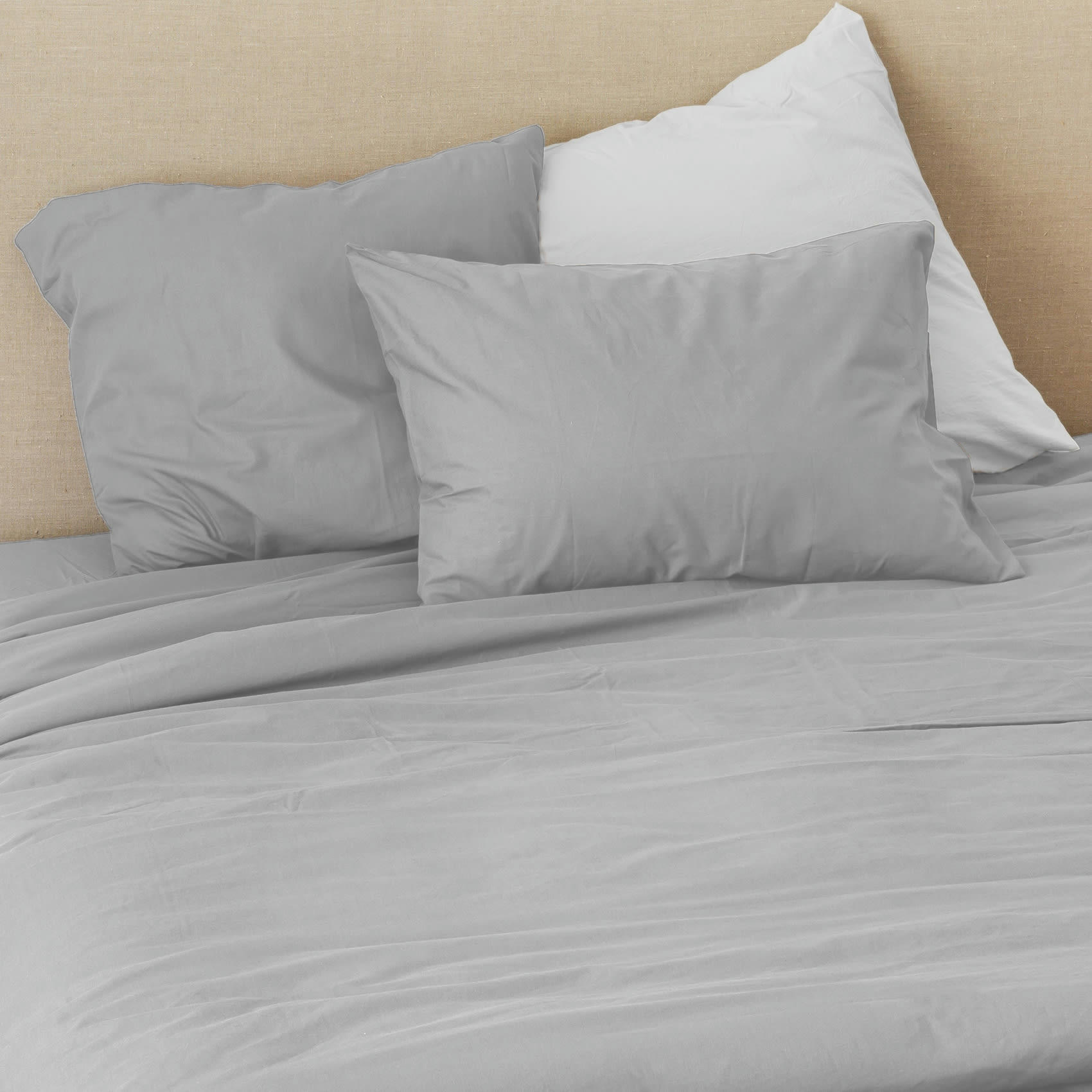 - Taie d'oreiller en coton lavé gris 65x65 cm