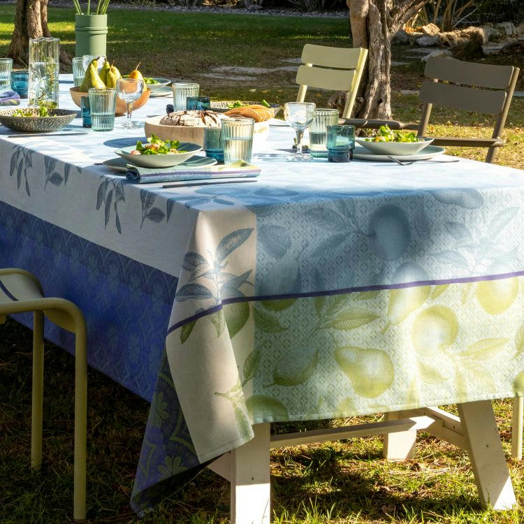 ARRIÈRE-PAYS ENDUIT - Nappe en coton cassis 175 x 175