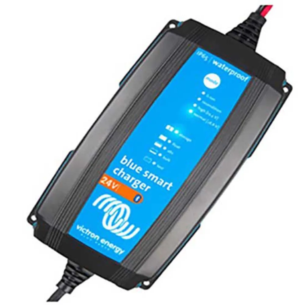 Victron Energy Blue Smart IP65 12/25   Dc Connector Charger