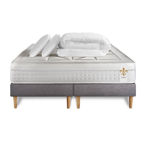 Pack sommier tapissier matelasRessorts ensachés et mémoire de forme avec couette et oreillers