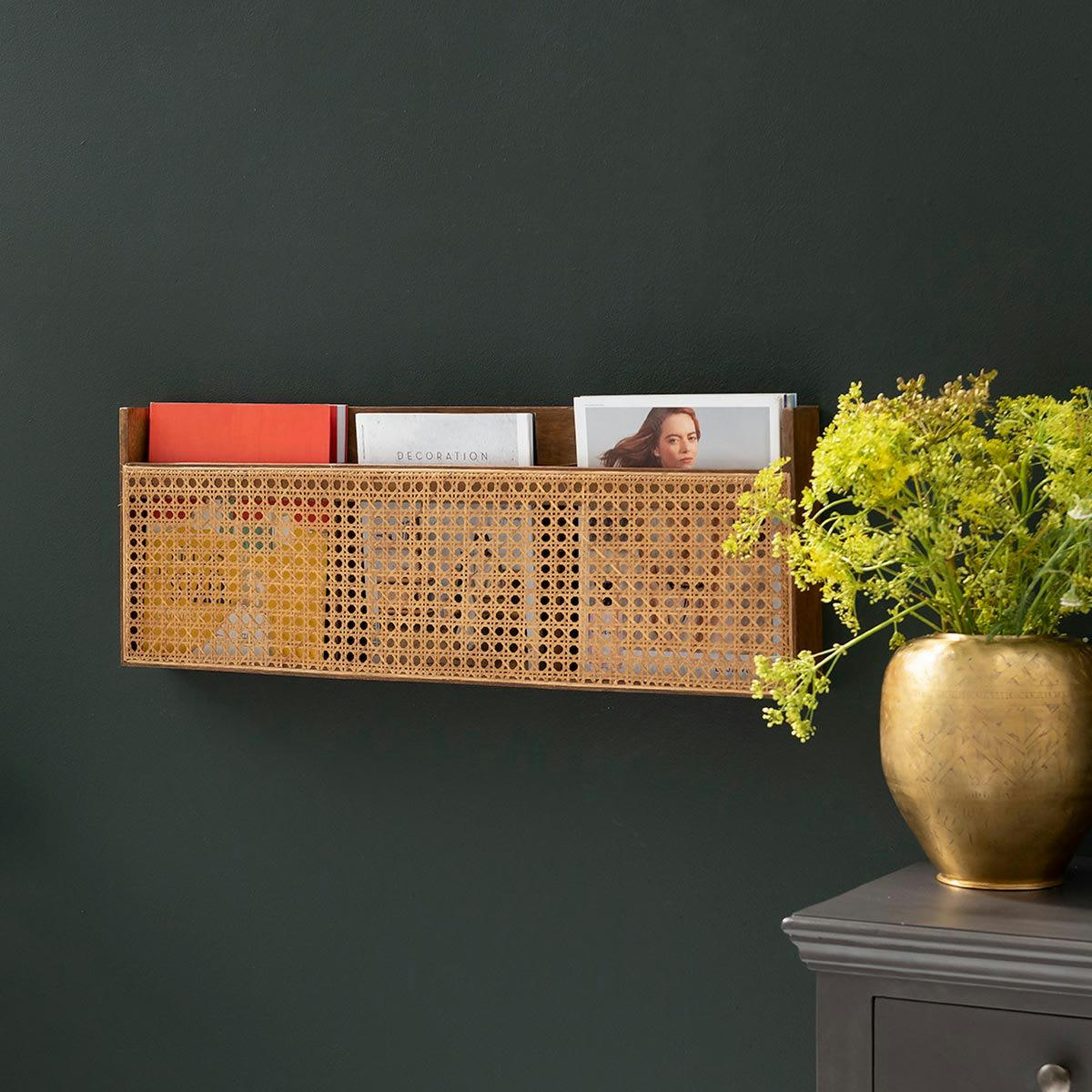 - Porte-revues mural en cannage