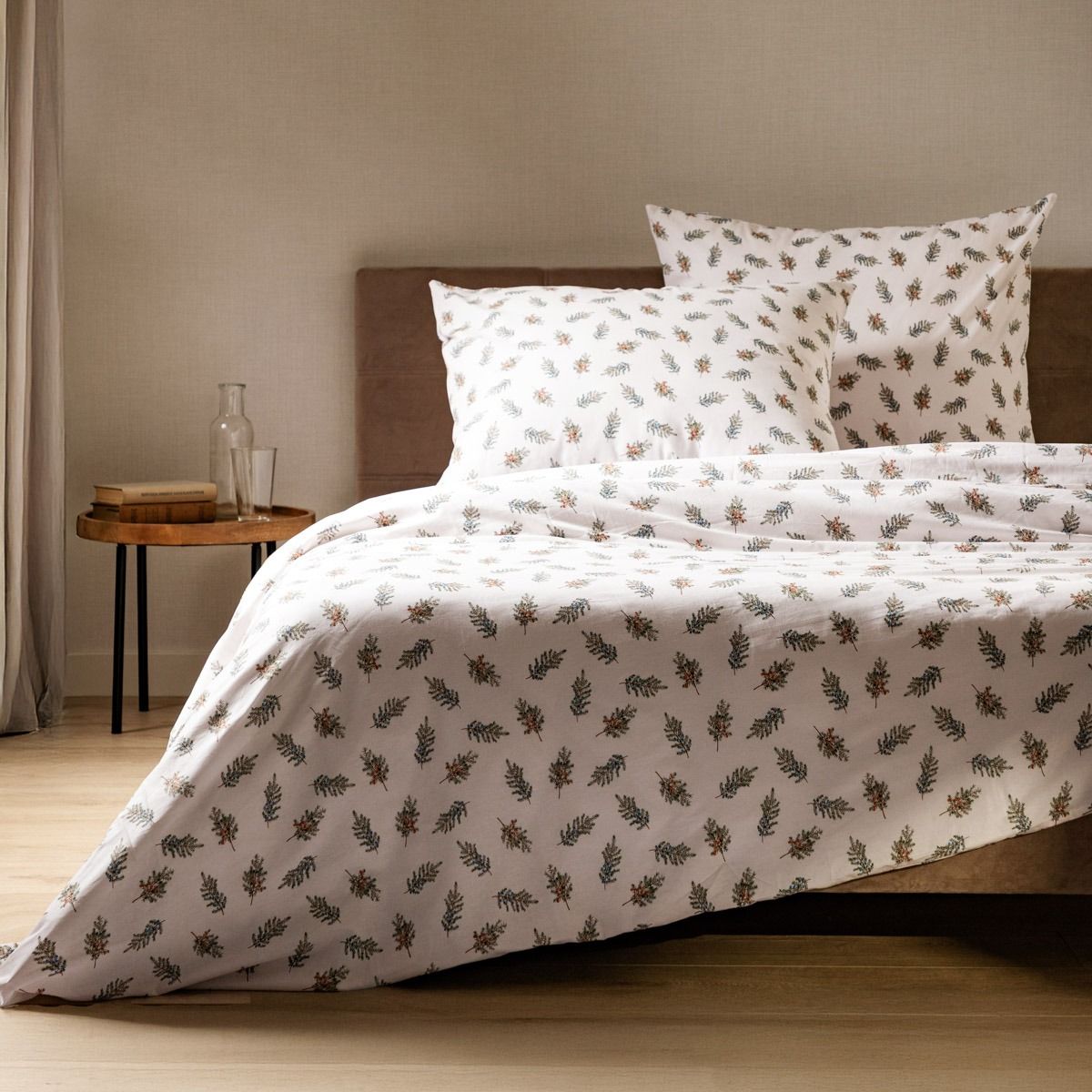 Pościel RAMOSCELLI biała w świąteczny nadruk 220x200cm   2 x 70x80cm