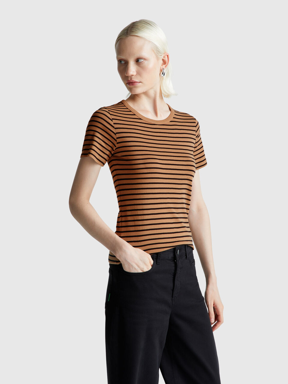 Crew neck striped t-shirt