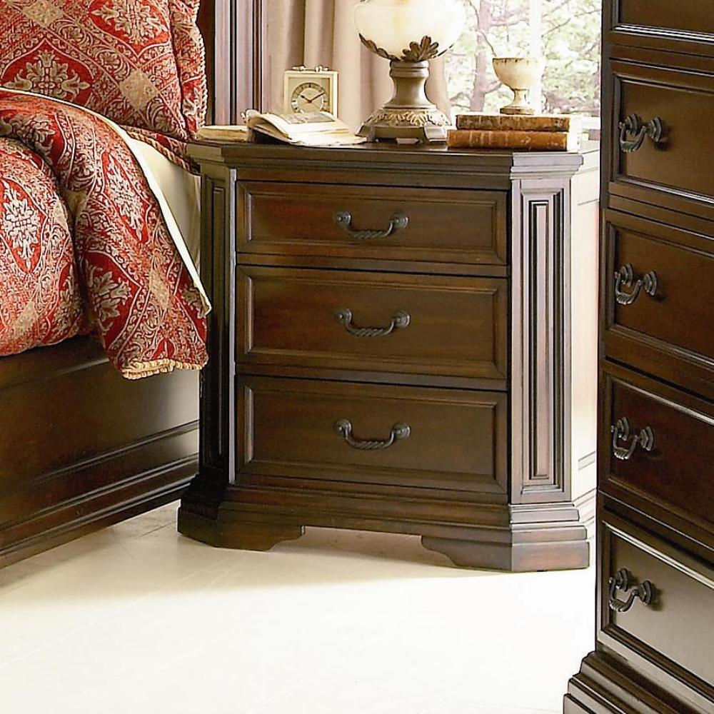 Addington 5-piece Bedroom Set