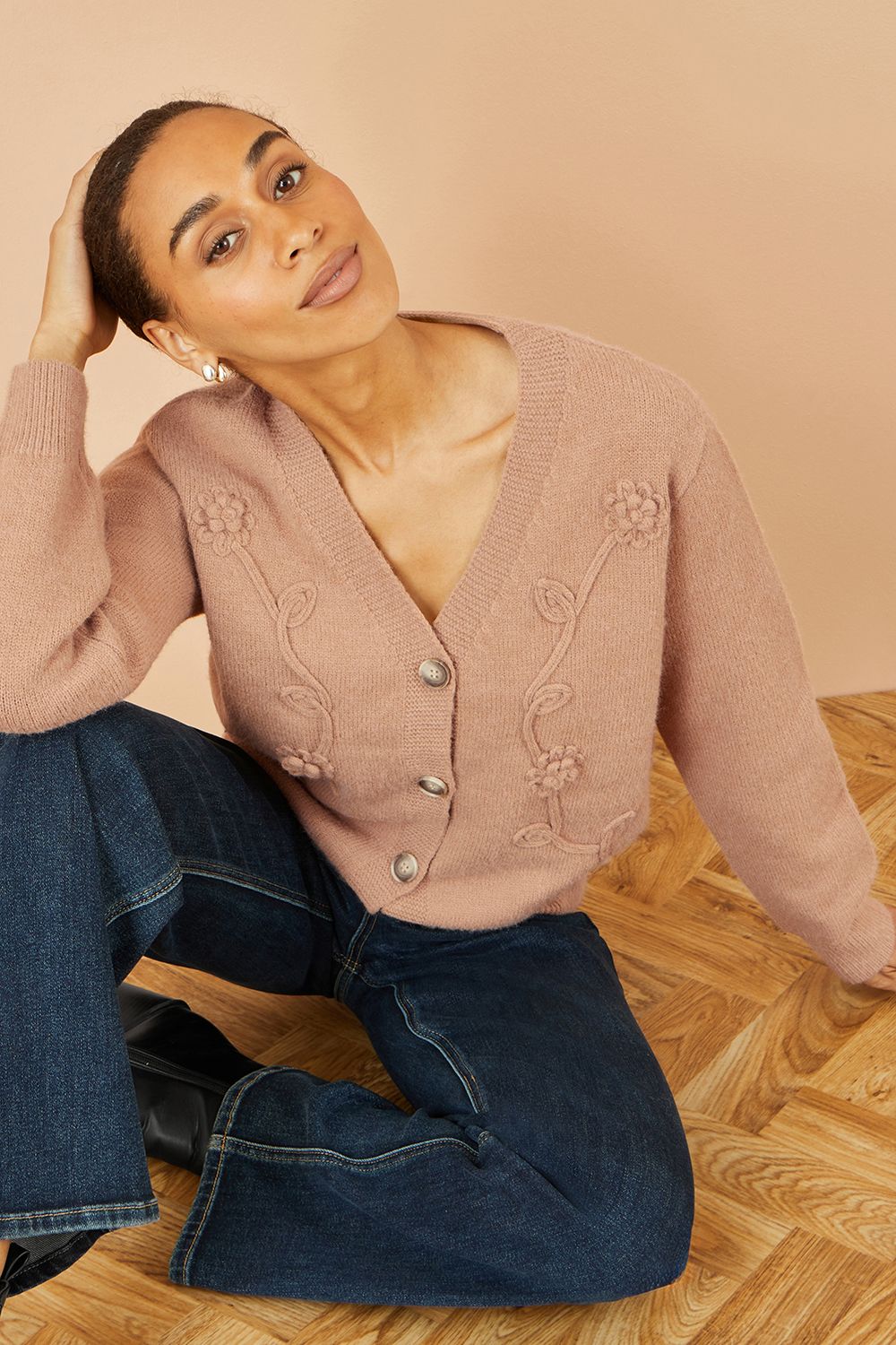Yumi Rose Floral Embroidered Relaxed Fit Cardigan