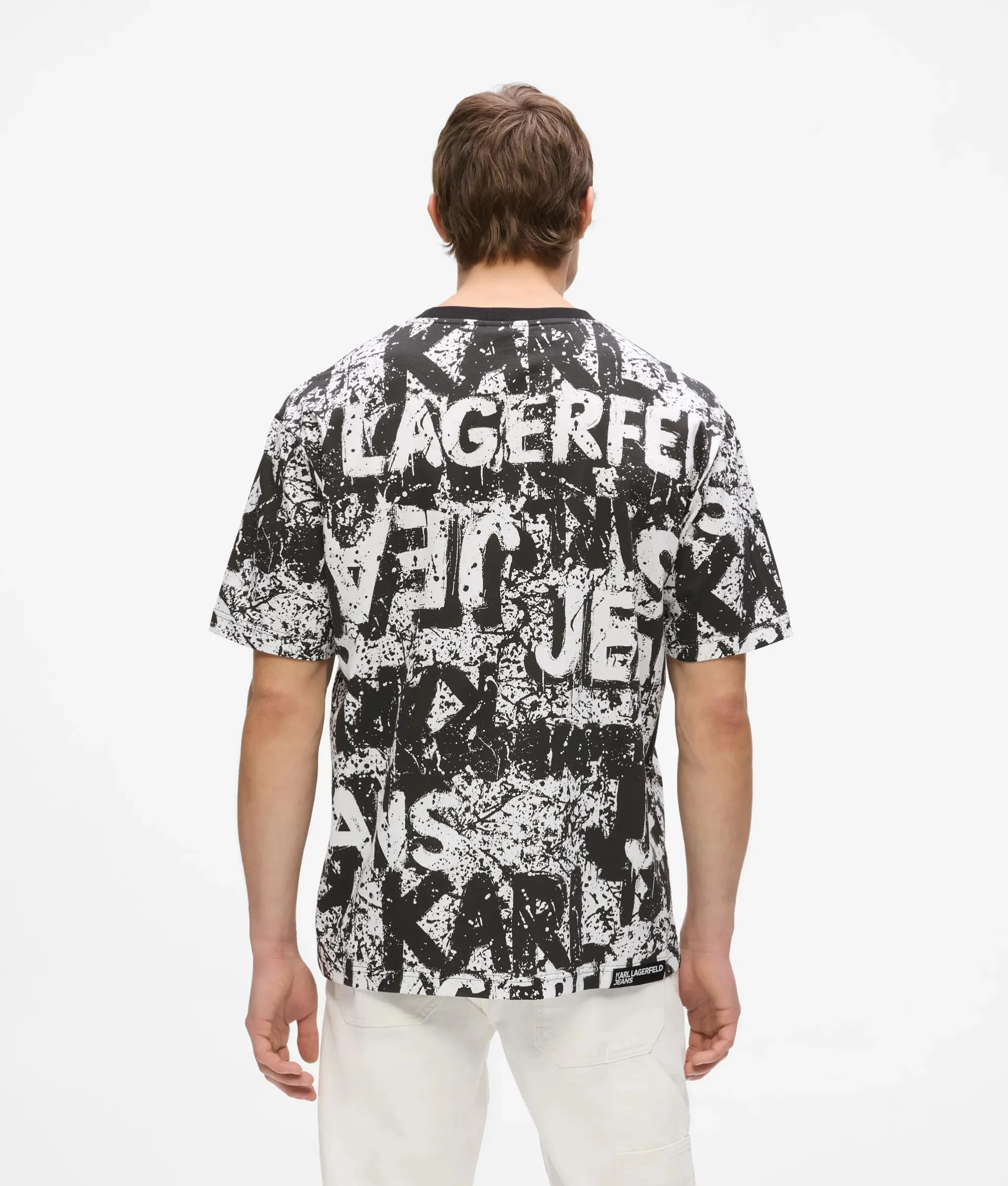 T-shirt graphique all-over décontracté