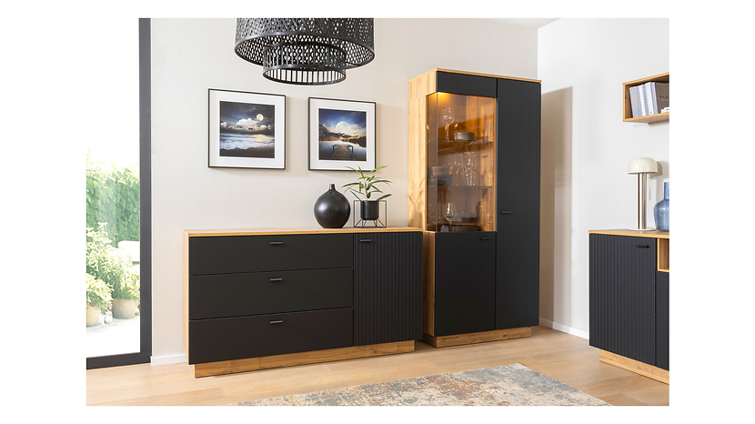 Komoda Zenda 150 cm z drzwiami i 3 szufladami dąb waterford/czarny