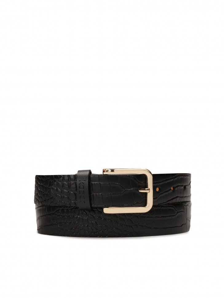 Black belt with embossed kroko pattern