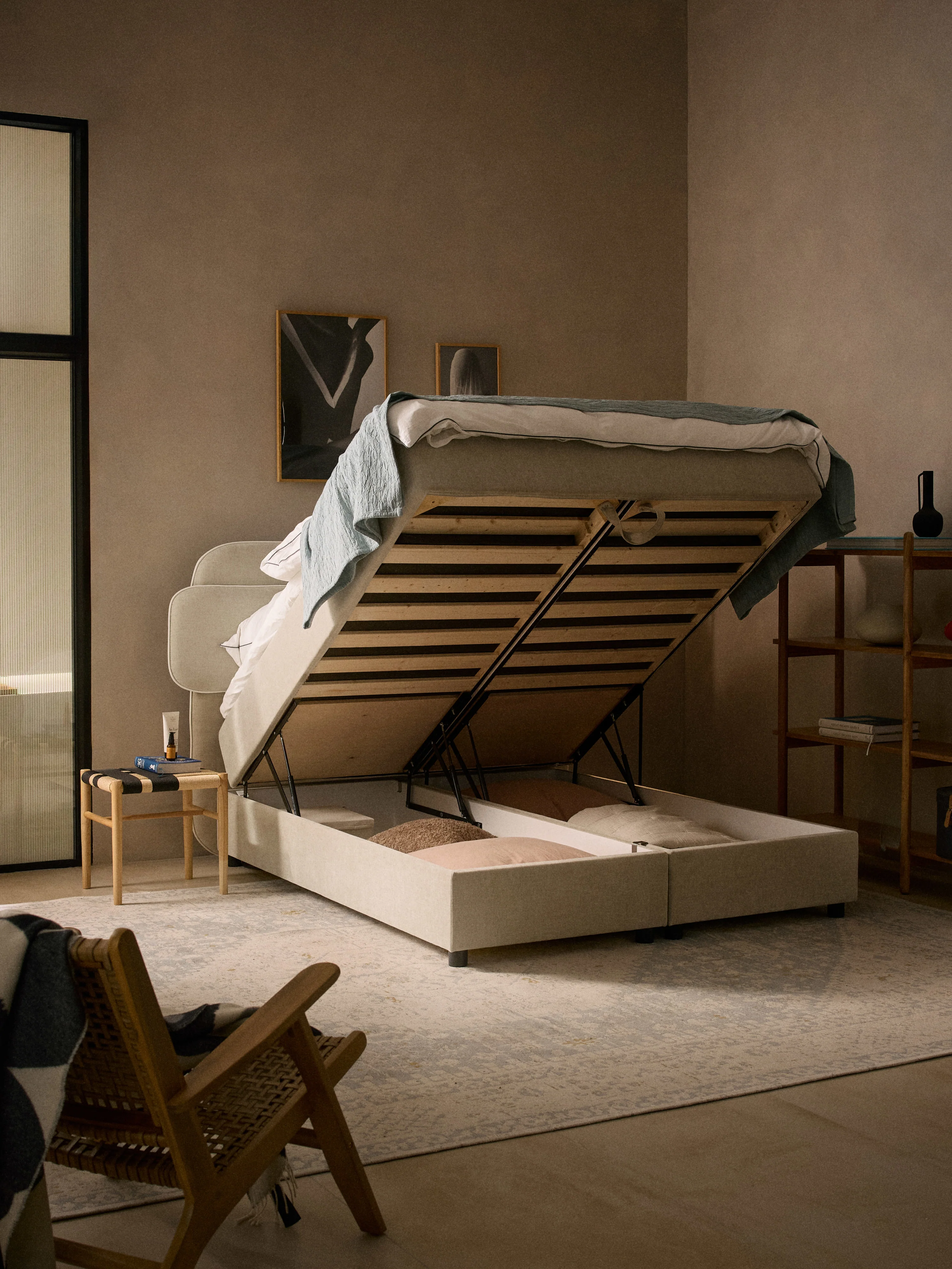 Boxspringbett Enrica mit Stauraum