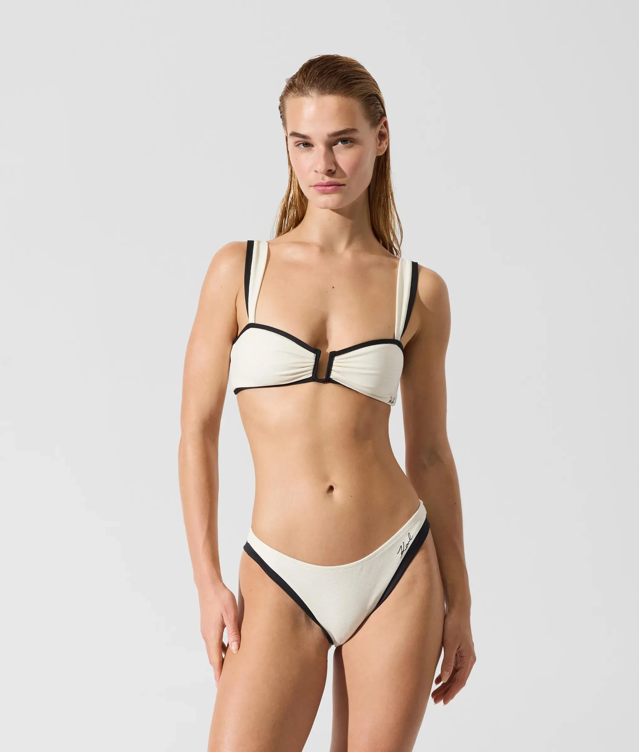 Bas bikini avec passepoil Signature
