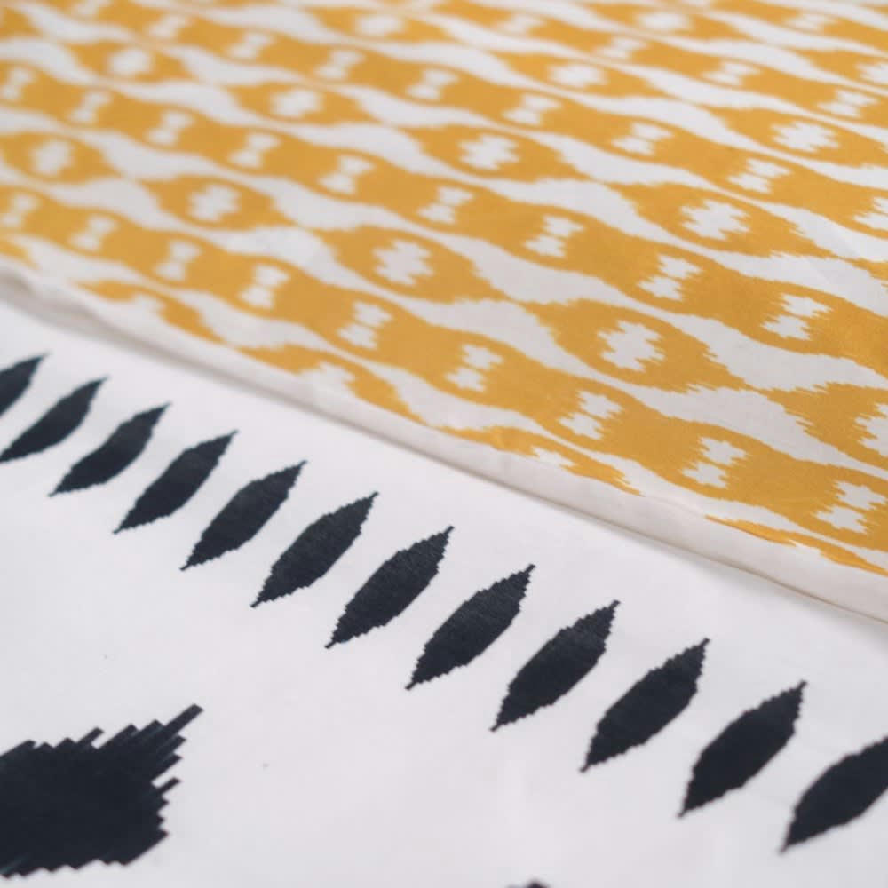 - Parure de couette 100% coton 57 fils imprimée 240x220 2 taies