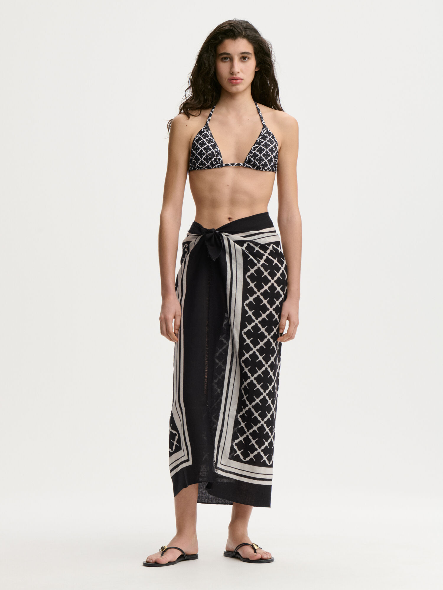 EXCLUSIVE: Astra Triangle bikinitop