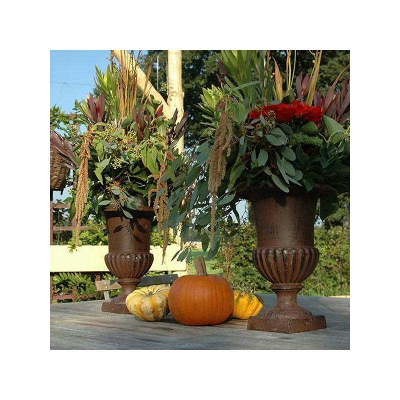 - Vase médicis en fonte hauteur 23 cm