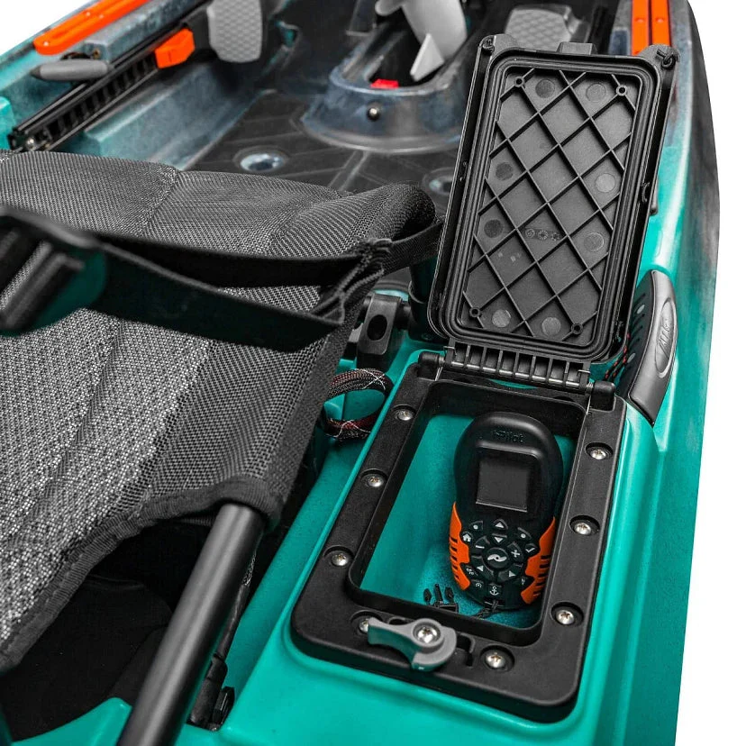 Old Town Sportsman AutoPilot 120 Motorized Fishing Kayak with Minn Kota Trolling Motor  12-ft(blue)