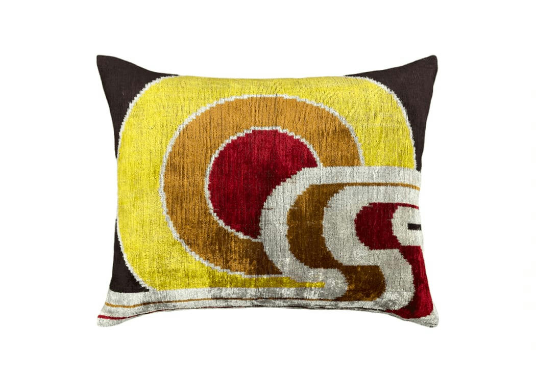 - Housse de coussin velours soie ikat  40x50 marron