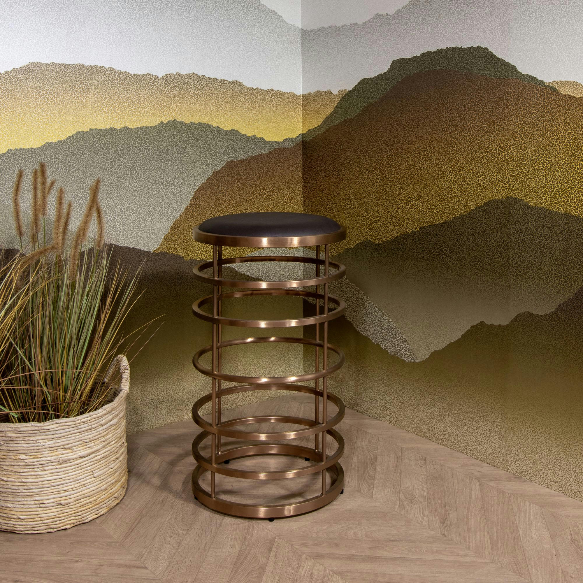 BRUCE - Tabouret de bar en inox brossé doré et assise en simili cuir marron