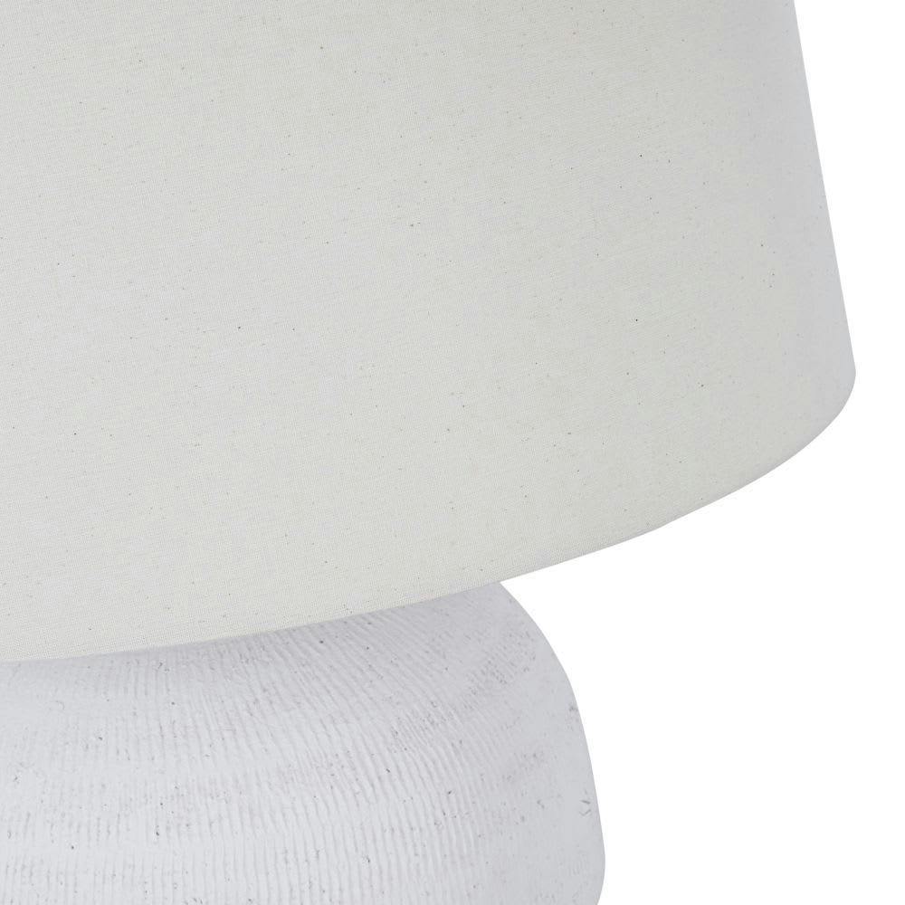 SANITJA - Lampe en céramique blanche et abat-jour en lin beige