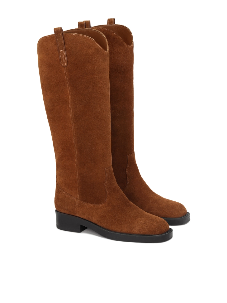 Light brown boots with slip-on upper