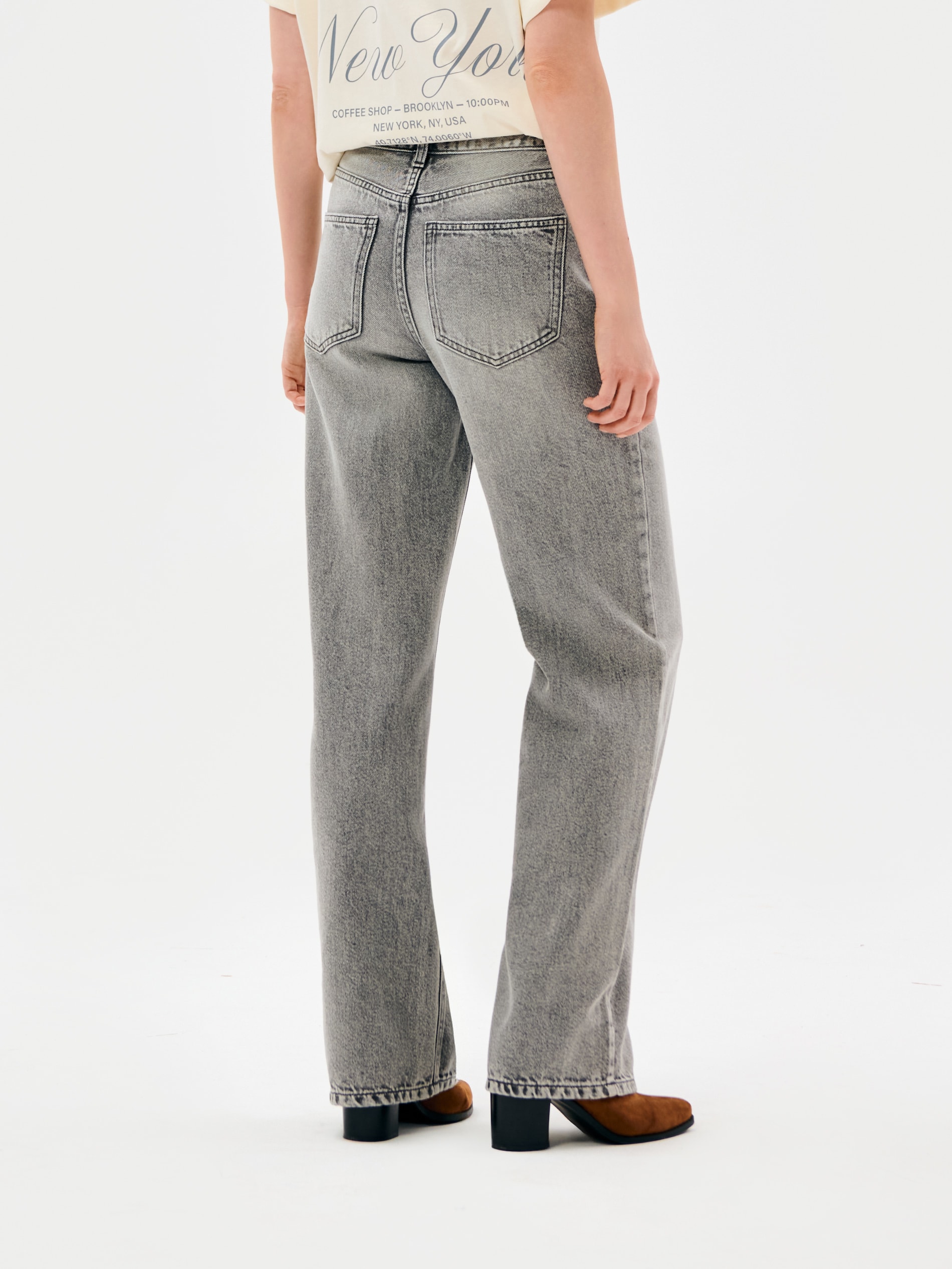 Jeansy wide leg high waist z efektem sprania