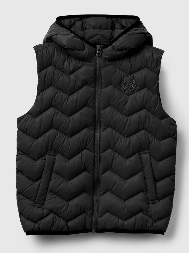 Padded vest with hood