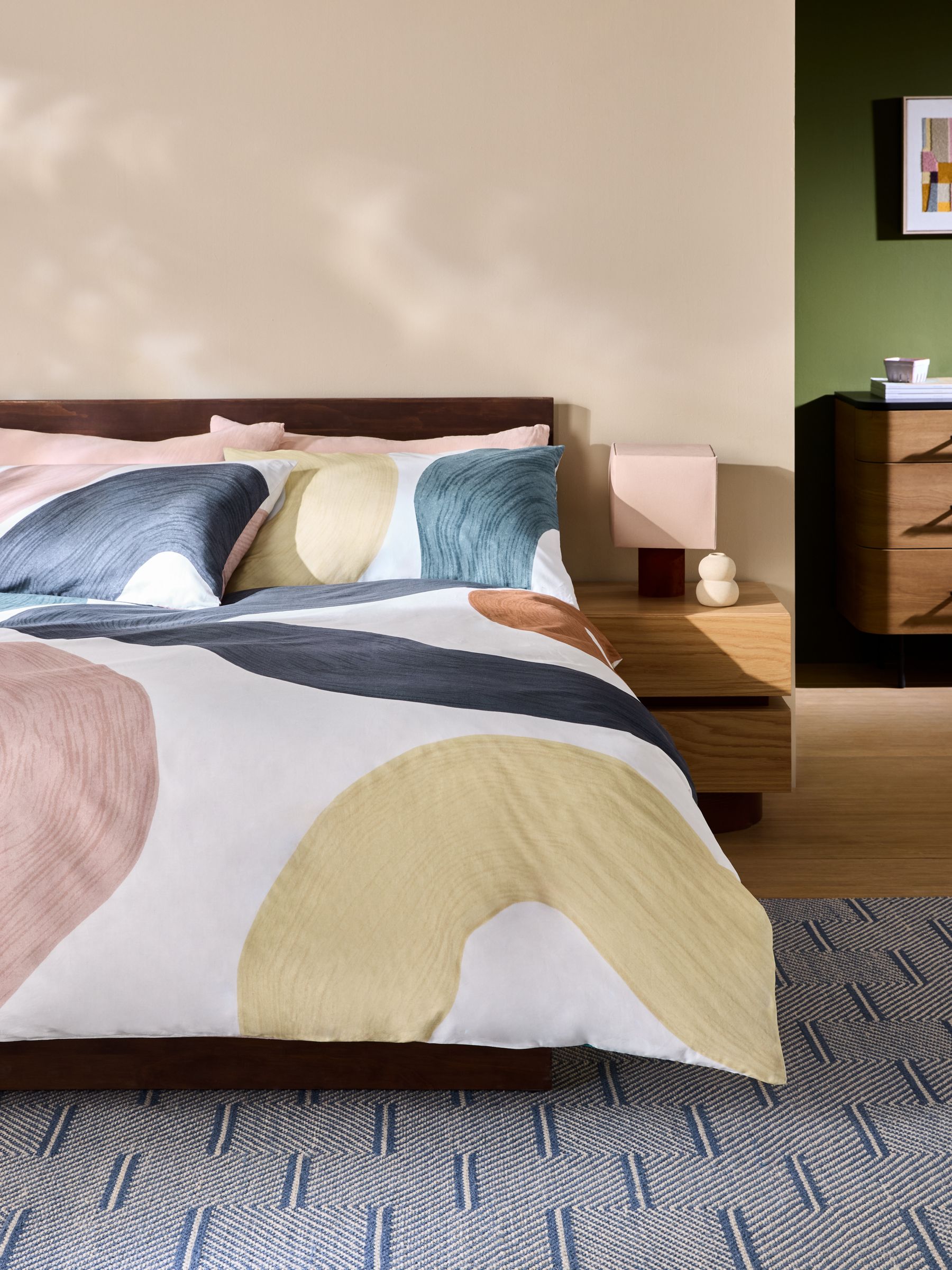 Rala 180 Thread Count Duvet Cover and Pillowcase Set in Multi