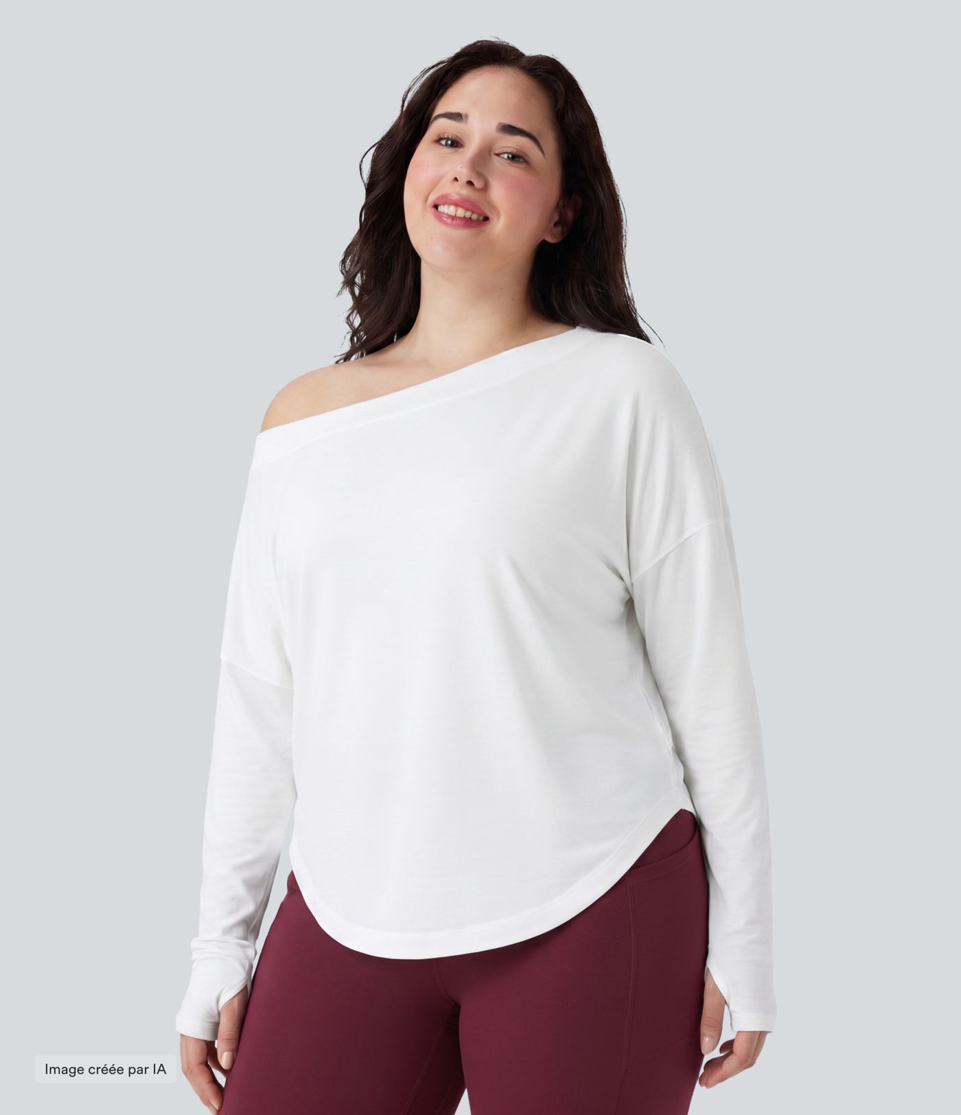 Haut de yoga grande taille à séchage rapide, une épaule, manches longues avec passe-pouces et ourlet arrondi plus long au dos
