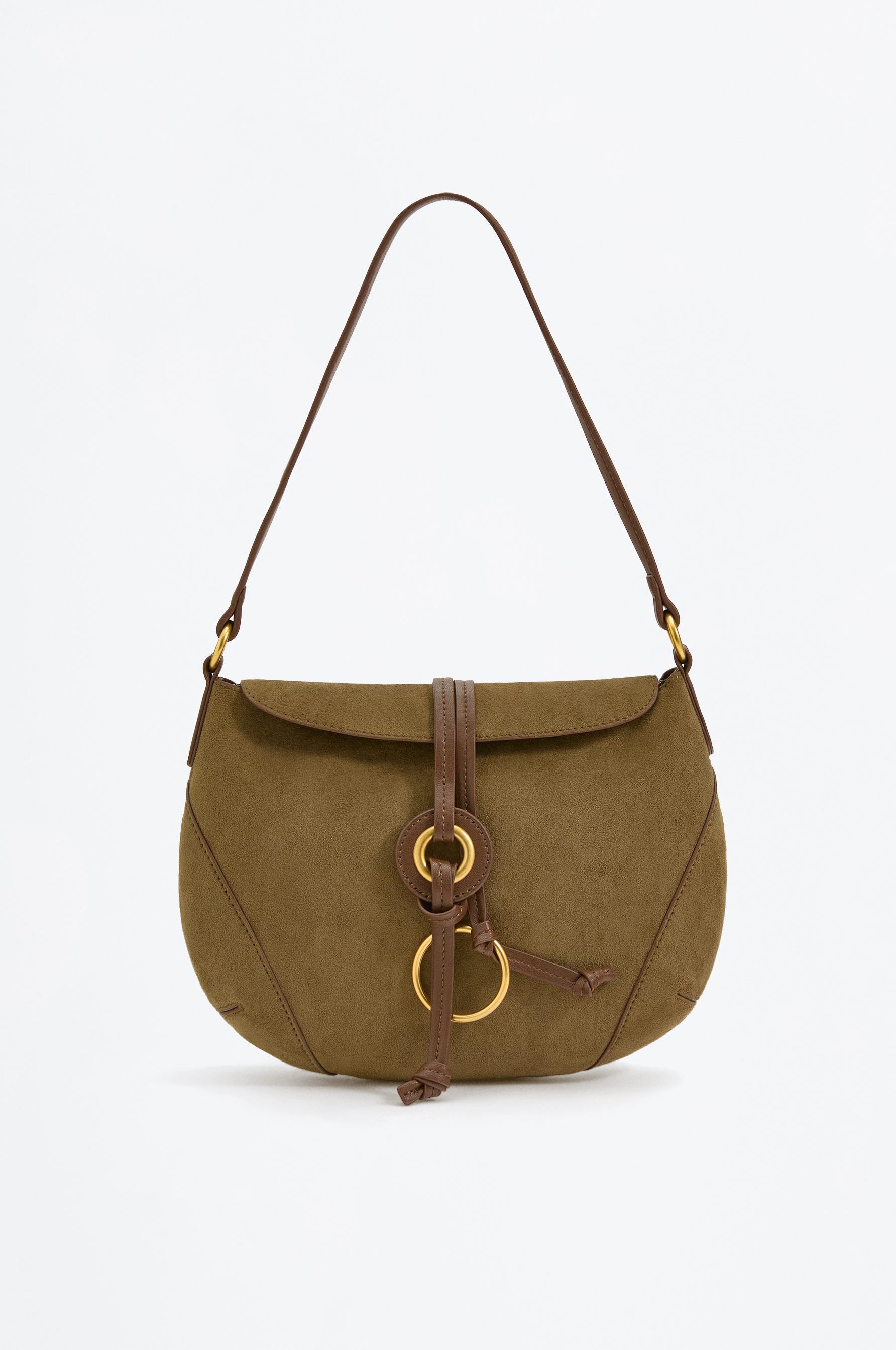 Bolso de hombro efecto ante detalle