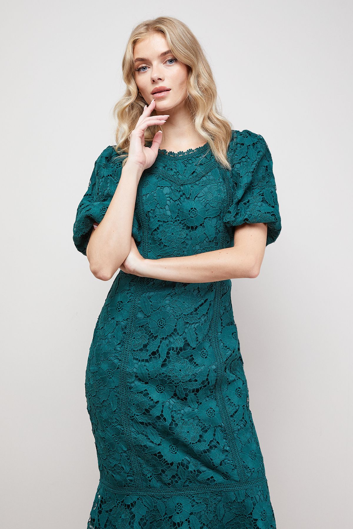 Oasis Lace Trim Detail Puff Sleeve Peplum Midi Dress