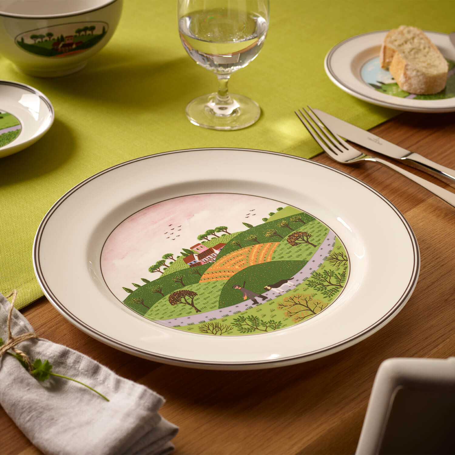 Design Naif Dinner plate - Multi-colored, 10.7'', Premium Porcelain
