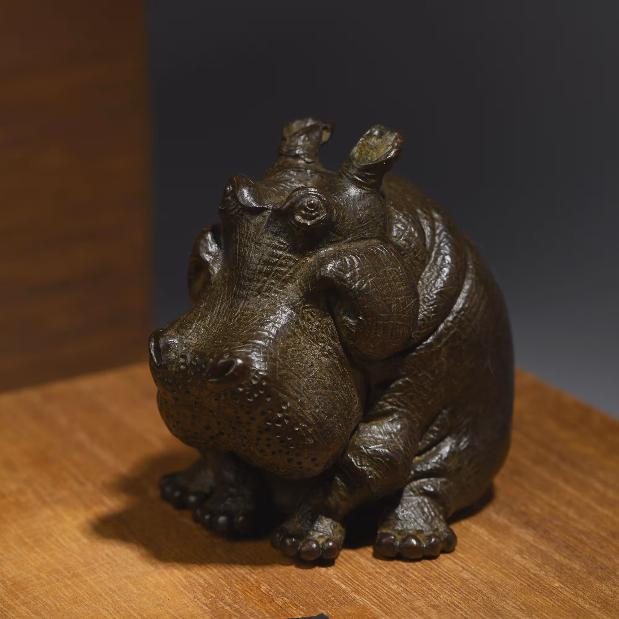 Hippopotamus-Japanese Bronze Vintage Sculpture/Animal Sculpture/Kitchen Decoration/Home Decoration/Meditation/Garden /Parents Gift/Christmas