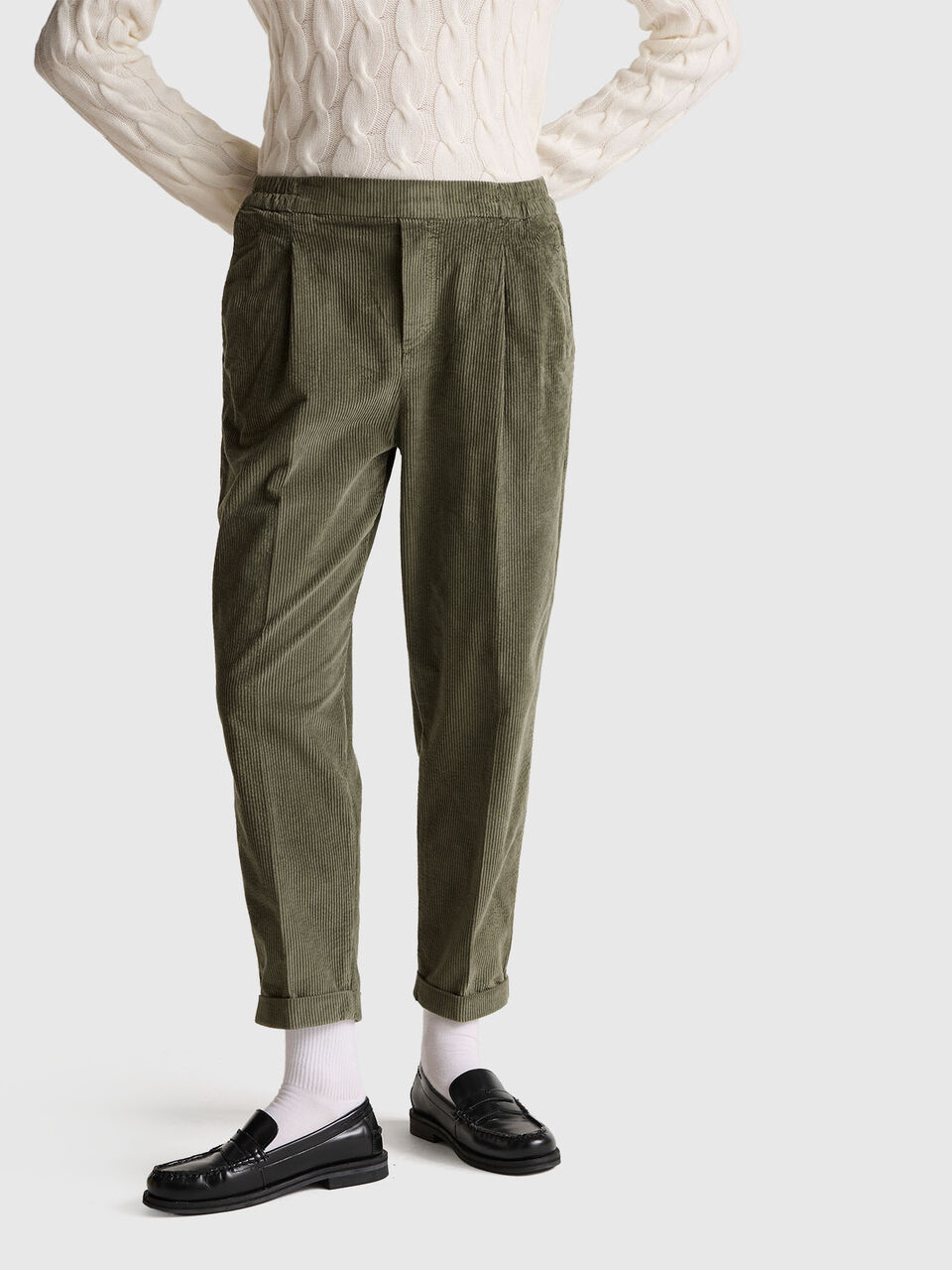 Chinos in velvet with stretch waist