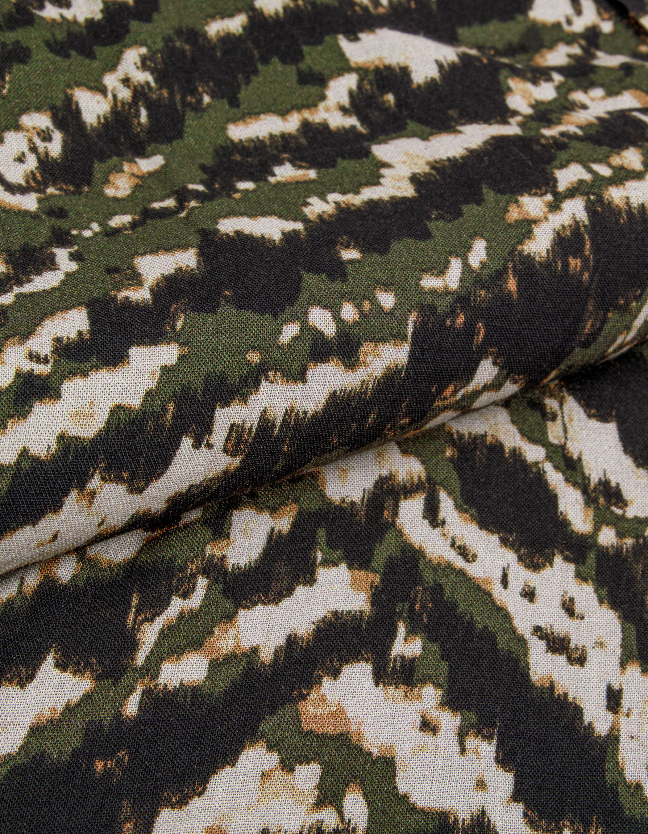 Robe kaki imprimé army manches papillon Femme