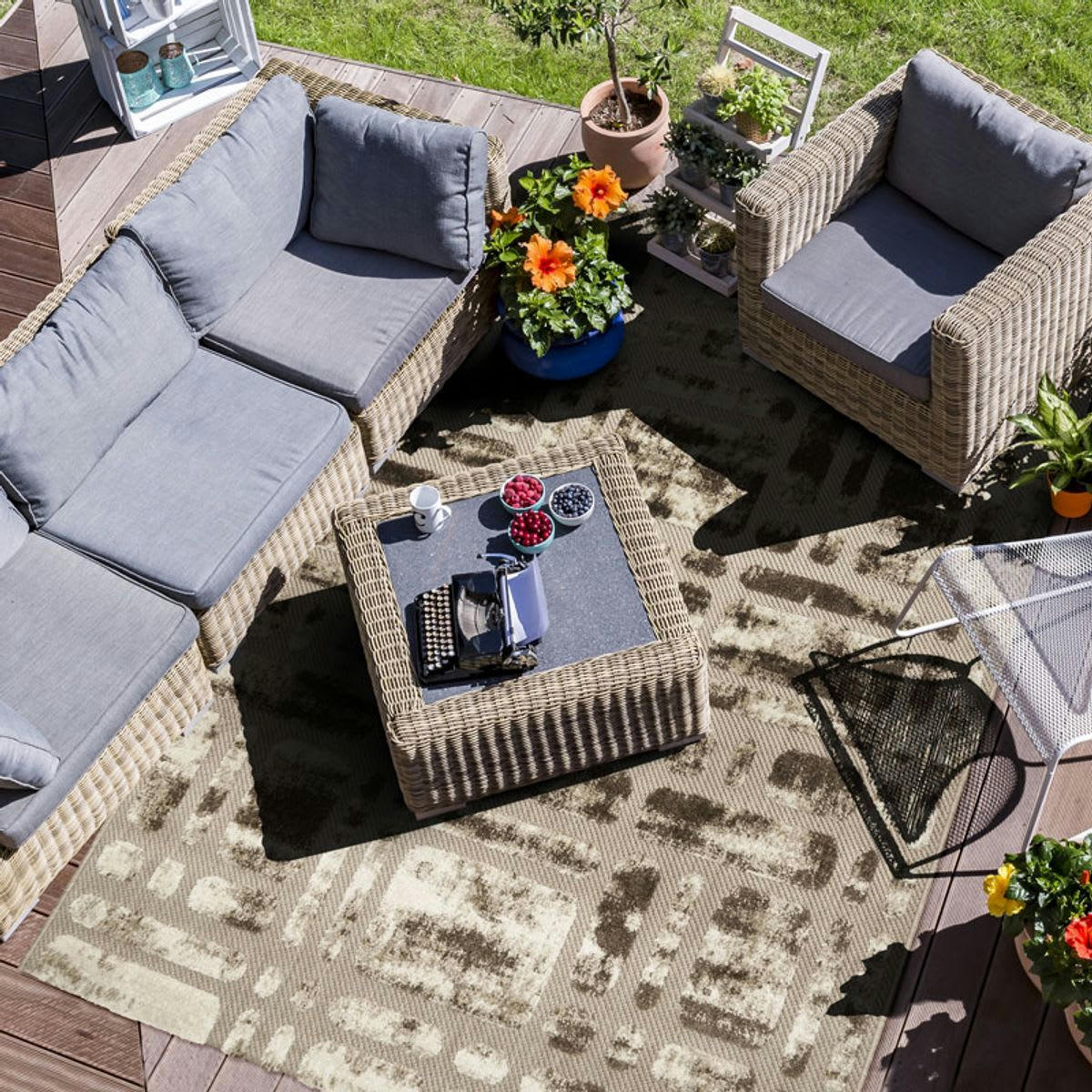 DEHORS-DEDANS - Tapis pour intérieur-extérieur beige et brun 160x230