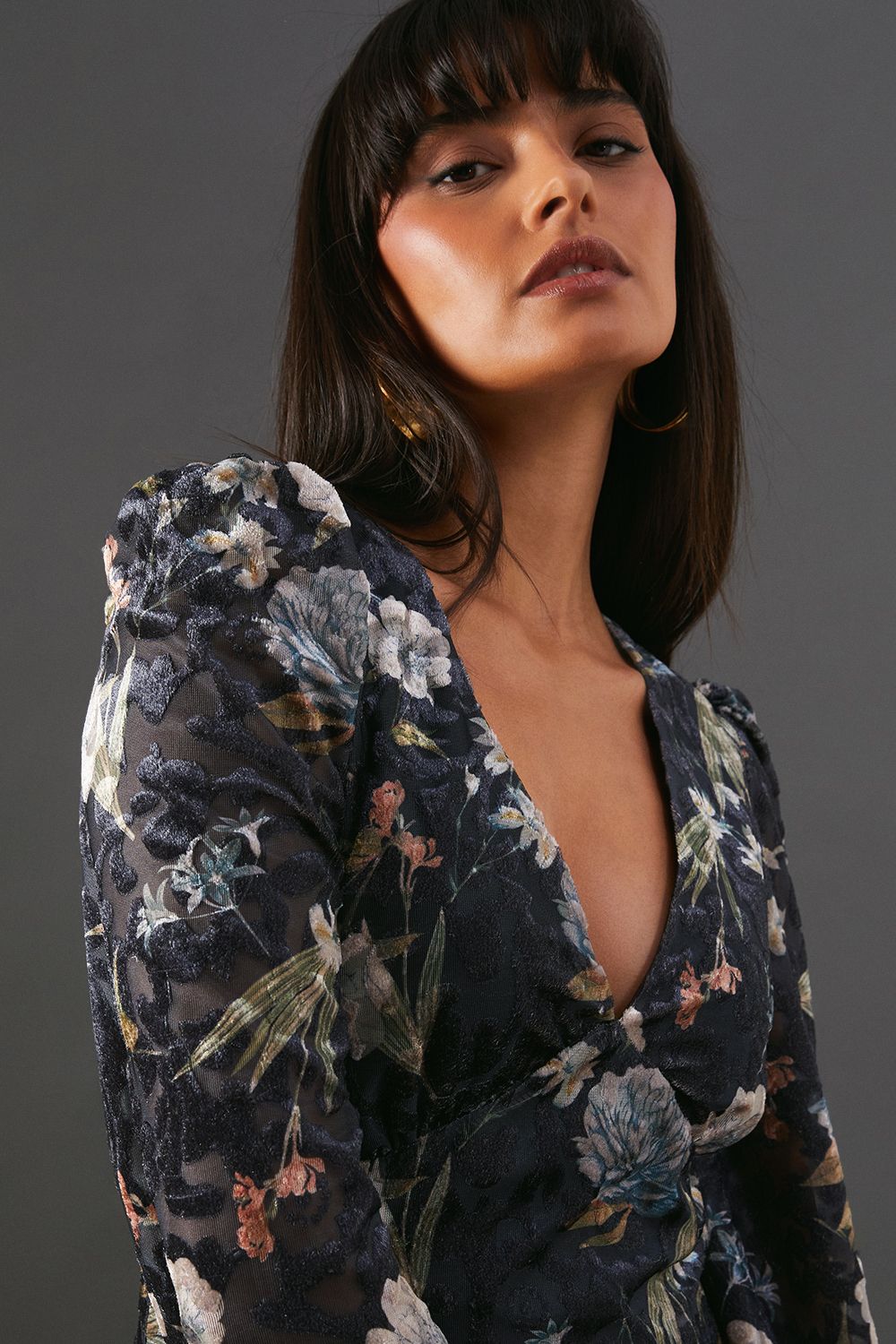 Warehouse Premium Printed Velvet V Neck Midi Tea Dress