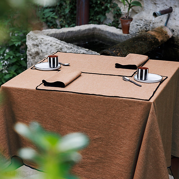 Nappe rectangulaire coton lavé 160x200 cm HONO marron cognac