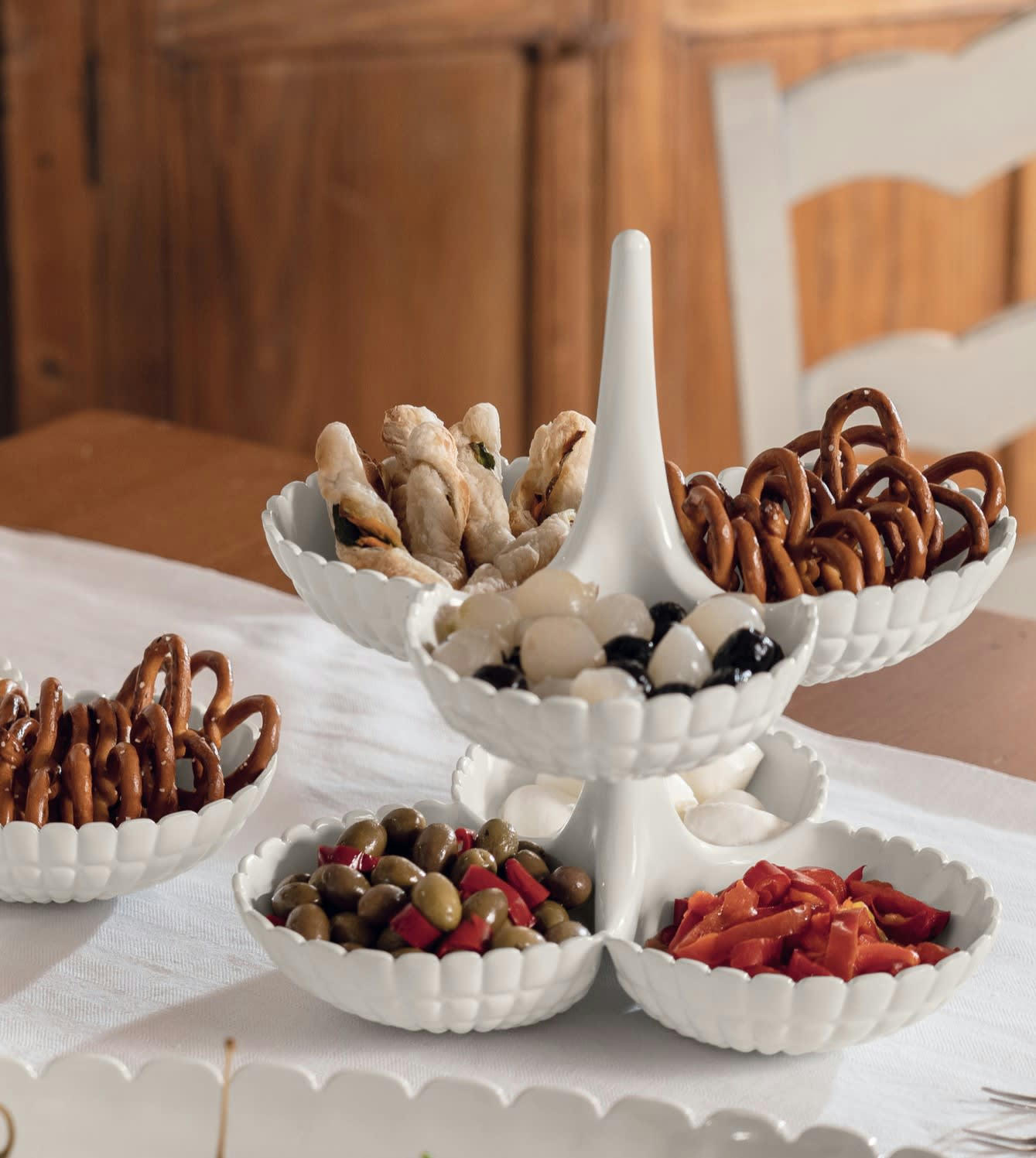 TIFFANY - Plat à hors d’œuvre en acrylique blanc