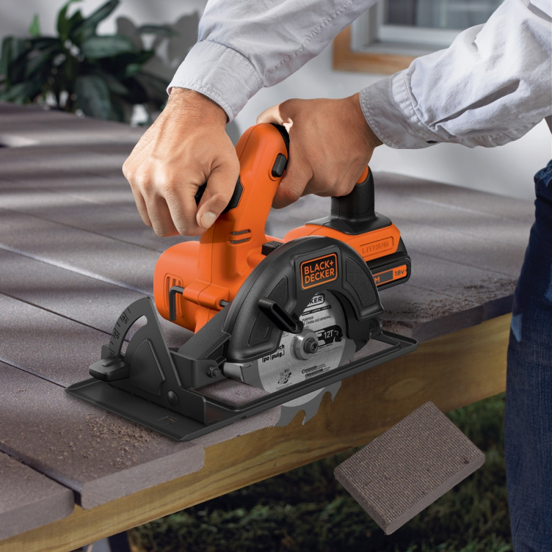 Scie circulaire sur batterie 18 V BLACK DECKER