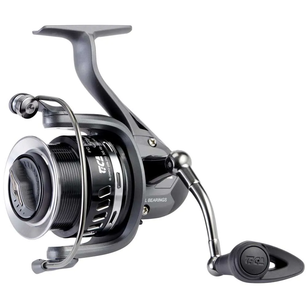 Tica Flash Cast spinning reel