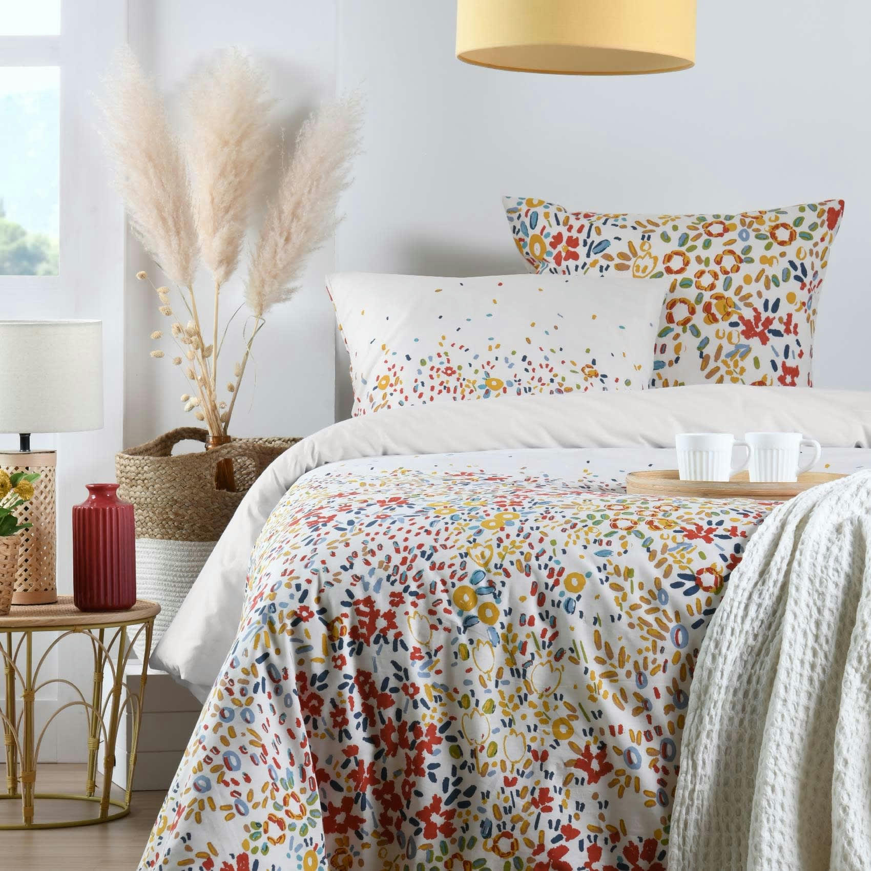 - Parure de lit  esprit liberty coton blanc 240x220 cm