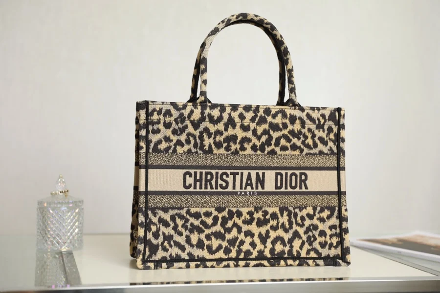 Dior Book Tote Medium Beige Multicolor Mizza Embroidery M1296ZRHM_M918