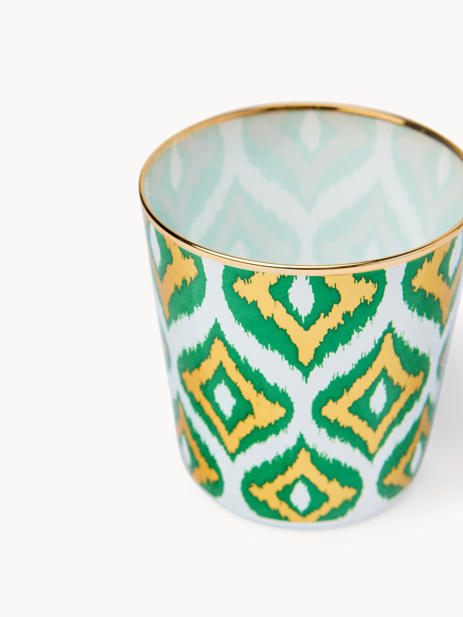 Bicchieri in vetro con decoro ikat