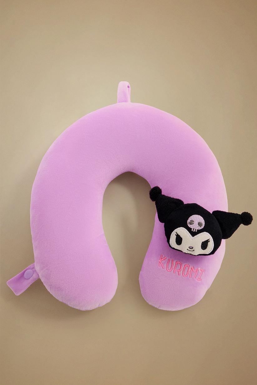 Almohada viaje Kuromi Hello Kitty ©SANRIO